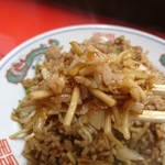 新ちゃん - そばめし　リフト