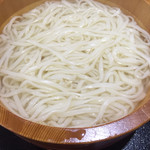能古うどん - 麺は こんなんです
ちと細かよ〜