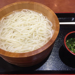 能古うどん - たらいうどん 温＝５４０円