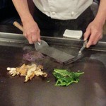 Teppanyaki Sutekihausu Kiku - 