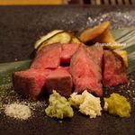 お肉屋 けいすけ 三男坊 - 高森和牛の極上塊焼き