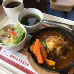 まんまるカフェ - ハンバーグ　カレーソースのセット