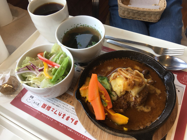 まんまるカフェ 南城市 カフェ 食べログ