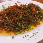 BURRATA - モズクのペペロンチーノ