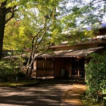 亀の井別荘 - 本館