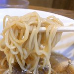 かおたんラーメンえんとつ屋 - ヤワツル麺
