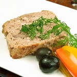 Concentrated flavor! Exquisite pâté de campagne