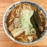 らーめん(並盛240g)