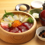ヱbiyadaishokudou - あわびとカツオのてこねずし定食