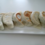 らーめん榎穏 - 【2016.11.28(月)】餃子390円