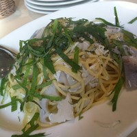 イタリアーナ エノテカ ドォーロ - れんこんとしらすのアーリオオーリオ