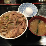 昭和食堂 - スタミナ丼(大盛り) ¥600-