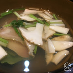 まめたん - ハマグリと松茸のお椀