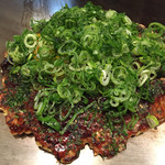 戸田亘のお好み焼 さんて寛 - スジ焼き 1280円