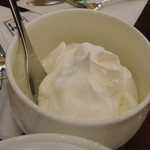 文明堂茶館 ル・カフェ - 生クリーム