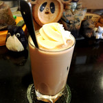 カフェドとうへん木 - ココアフロート