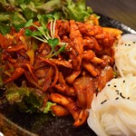 Stir-fried squid + somen noodles
