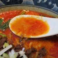 中国料理 吉珍樓 ルーセントタワー店 - 四川風本格担々麺 の スープは コクがあり 濃厚で 辛さもナイスですネ！