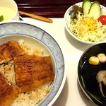 うなぎ処 山道 薬院店 - うなぎ処 山道 うなぎ丼 松(鰻は３切れ入ってますね♪) fromグリーンロール