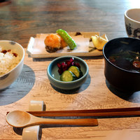 韻松亭 - 
