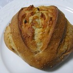 MAISON KAYSER SHOP - イチジクとくるみのパン