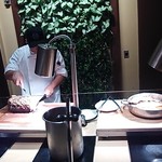 Kai Market - ローストビーフの実演