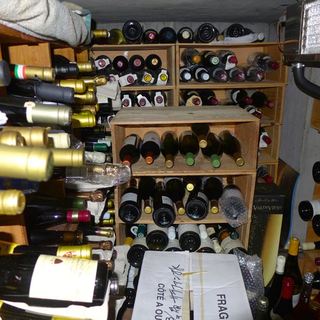 ワインの在庫が800本！きっとお好みのワインに出会えます♪