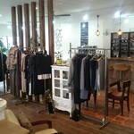 クゥ アパレル - 