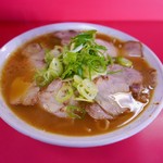 東東 - チャーシューメン（700円）