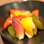 ALTERNATIVELOUNGE - 彩り野菜の自家漬けピクルス