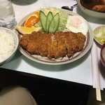 喫茶向陽 - とんかつ定食（味噌汁）