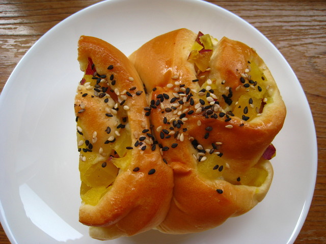 パン工場 東根店 - さくらんぼ東根（パン）の写真