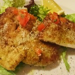 HUG the Kitchen & Wine - 