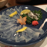 しゃぶしゃぶ・日本料理 木曽路 碑文谷店 - 河豚刺し