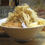 大高山 『大高山』中盛200ｇ野菜ちょい増し、にんにく、しょうが