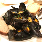 イ・ビスケロ - ムール貝ワイン蒸し
