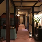 せきのや - 1F廊下