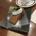 伊右衛門サロン - ふわふわ焙じ茶シフォン