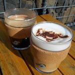 Ikaru Kafe - ブレンドコーヒーとカフェラテ