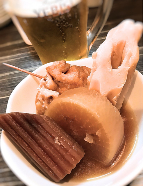 大众酒场 かくや - 竹轮麸,ダイコン,ナルト,巾着!