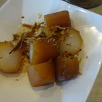 Spraying Water Chicken Rice Restaurant - 紅燒蘿蔔／大根の煮付け