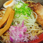 國丸 - 金の炙り味噌ラーメン 大盛
            