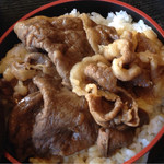 喫茶軽食　シャコンヌ - ［2015年2月］牛丼 切込み肉ではございません