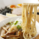 ガガナラーメン 極