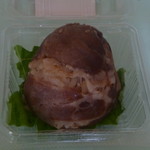 Kicc Hin Dou - 肉巻きおにぎり　180円