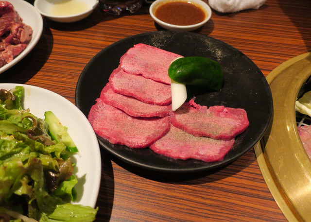 焼肉 鶴山 児島 焼肉 食べログ