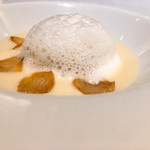 restaurant hache - ユリネのブルーテとフォアグラのフラン