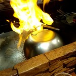 ステーキ＆ハンバーグ ひげ - ファイヤー♪