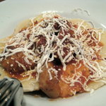 トラットリア イル ピスタッキオ - パスタ【ラビオリ・豚のソース】