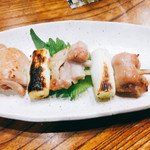 酒蔵瀬良美 - 津軽地鶏の串焼き